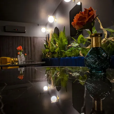 Noble Boutique - Adults Only 4* Budapest