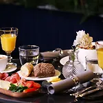 Noble Boutique - Adults Only بودابست