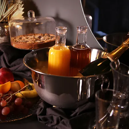 Noble Boutique - Adults Only Hotel 4*