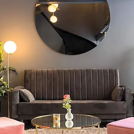 Noble Boutique - Adults Only 4*