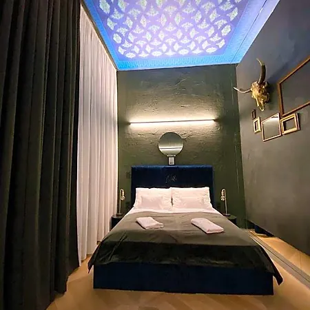 Noble Boutique - Adults Only 4*