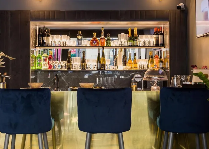 Ξενοδοχείο Noble Boutique - Adults Only 4*